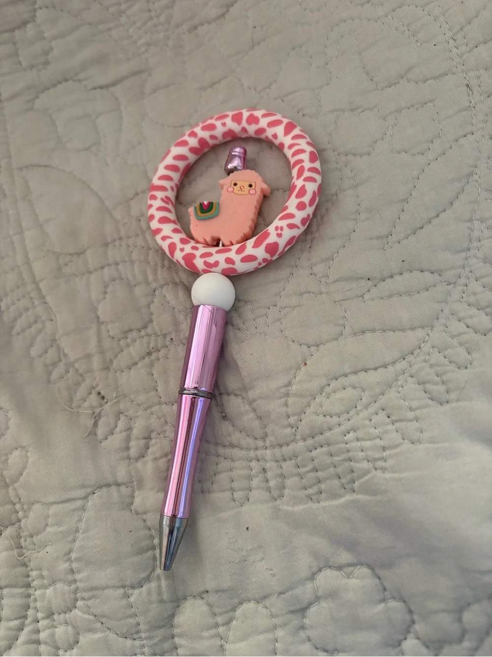 Pink Beaded Llama and Ring Pen